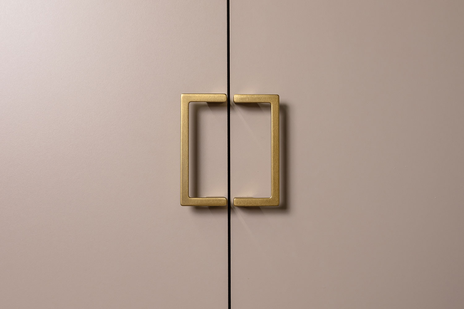 Шкафы платяные - изображение №8 "Шкаф Дольче со штангой и полкой"  на www.Angstrem-mebel.ru